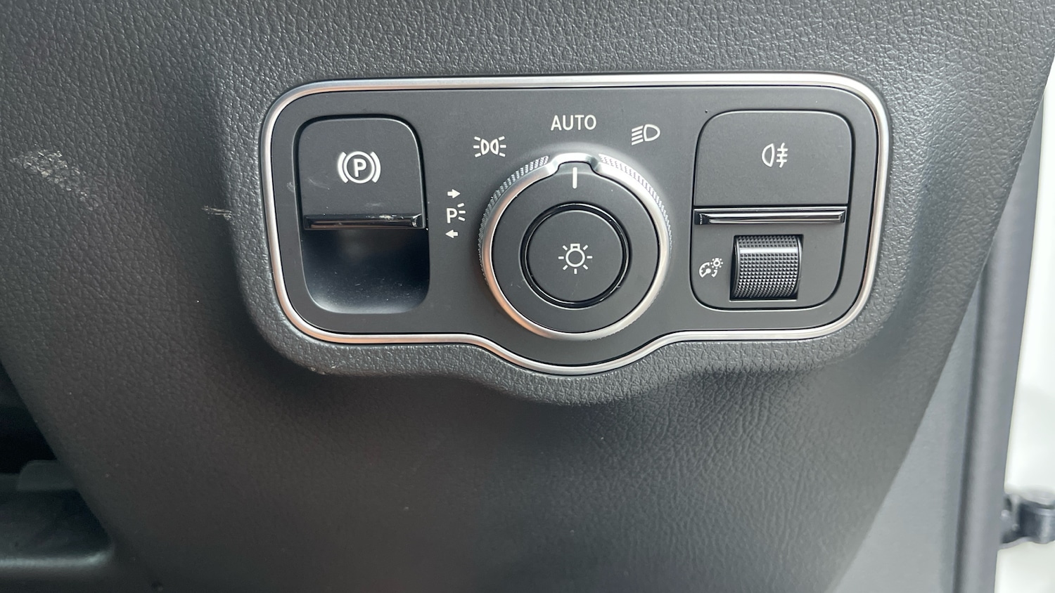 Used Mercedes-Benz GLA 2025 for sale - 77357181: Photo 37