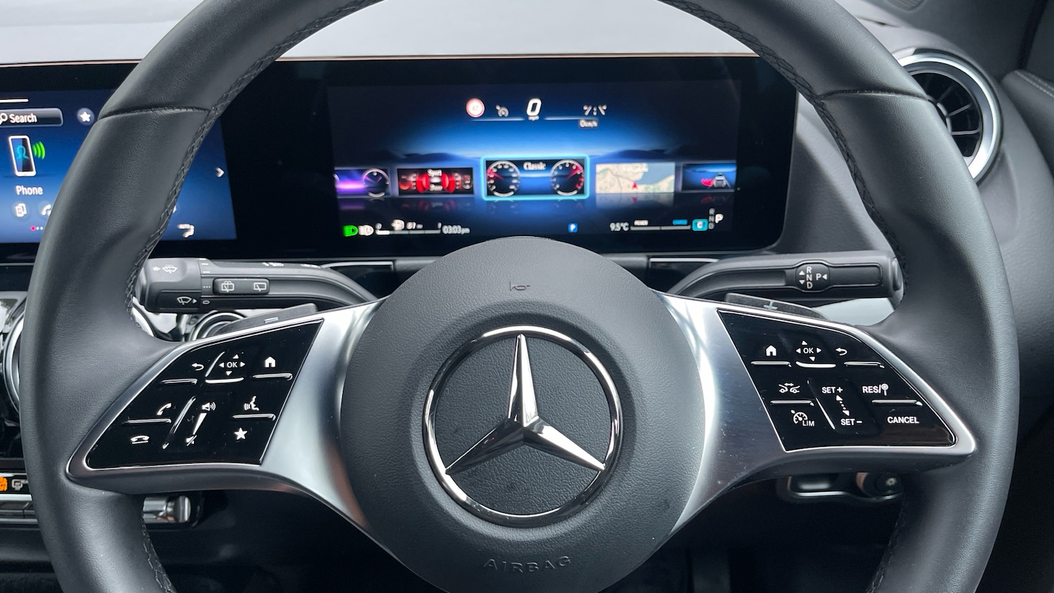 Used Mercedes-Benz GLA 2025 for sale - 77357181: Photo 40