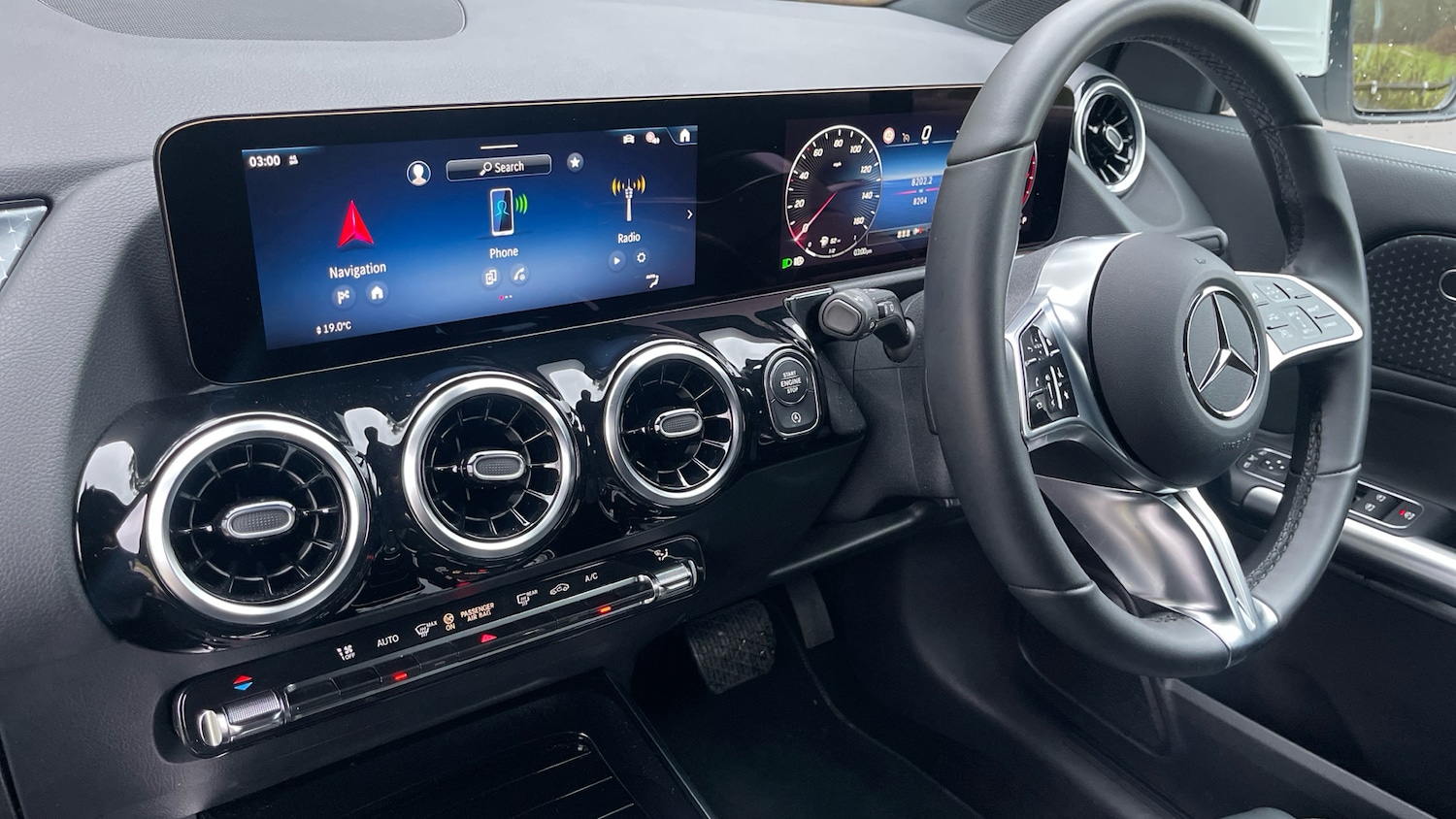 Used Mercedes-Benz GLA 2025 for sale - 77357181: Photo 9