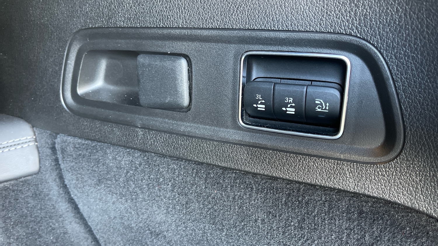 Used Mercedes-Benz GLS 2021 for sale - 76120127: Photo 28