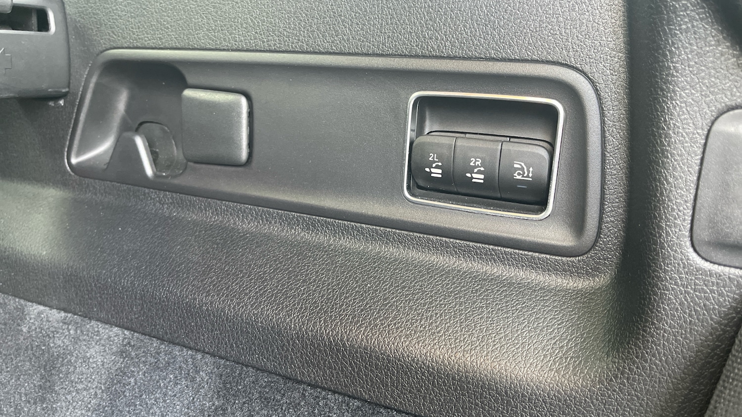 Used Mercedes-Benz GLE 2019 for sale - 76391609: Photo 28