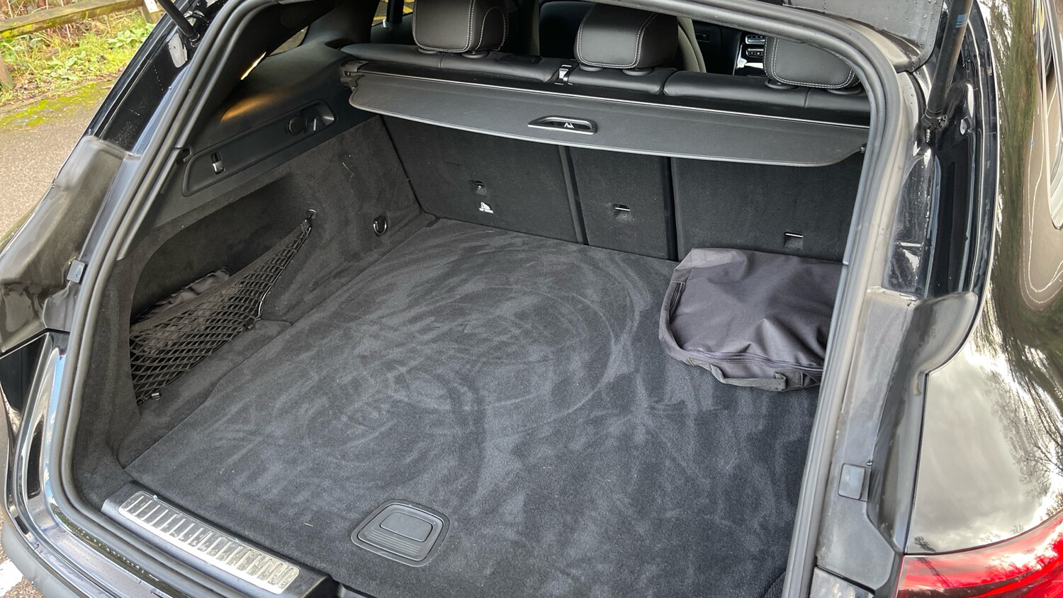 Used Mercedes-Benz EQC 2023 for sale - 77489857: Photo 27