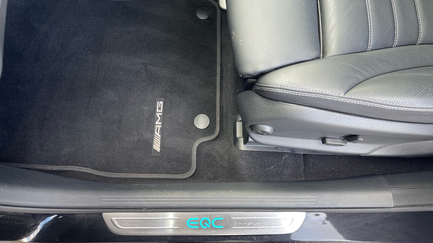 Used Mercedes-Benz EQC 2023 for sale - 77489857: Photo 33