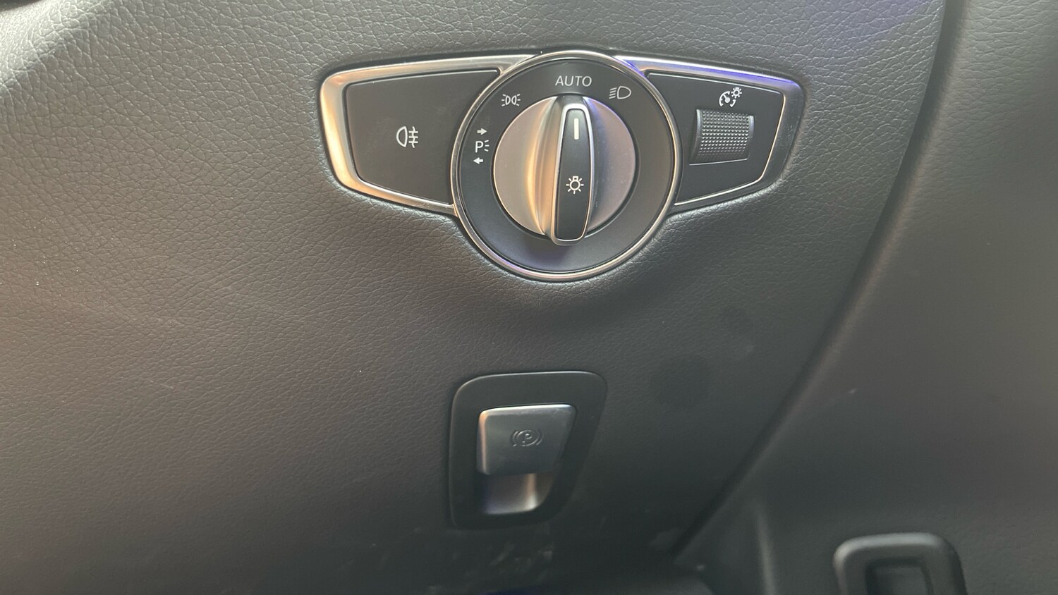 Used Mercedes-Benz EQC 2023 for sale - 77489857: Photo 38