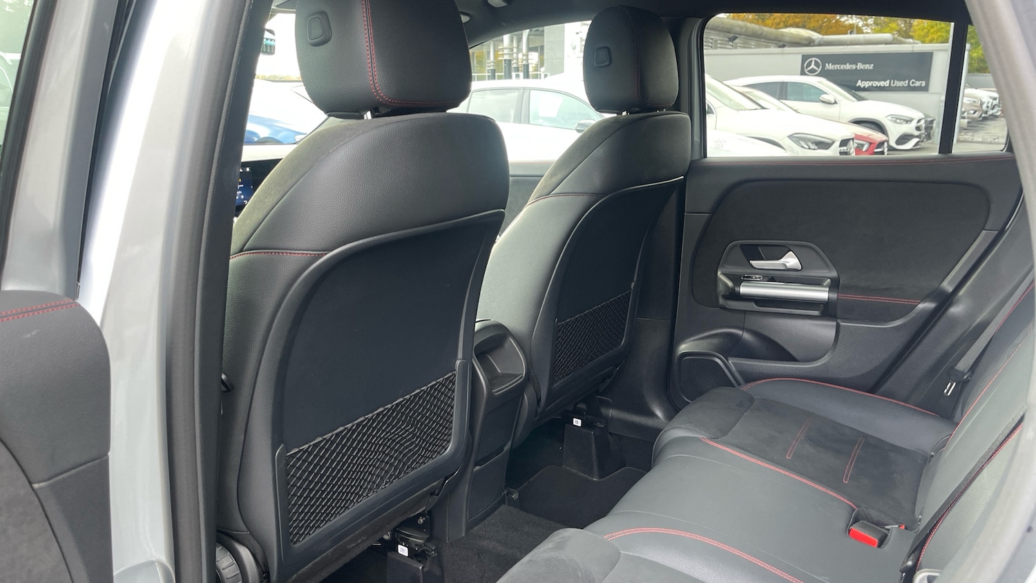 Used Mercedes-Benz GLA 2024 for sale - 76467916: Photo 30