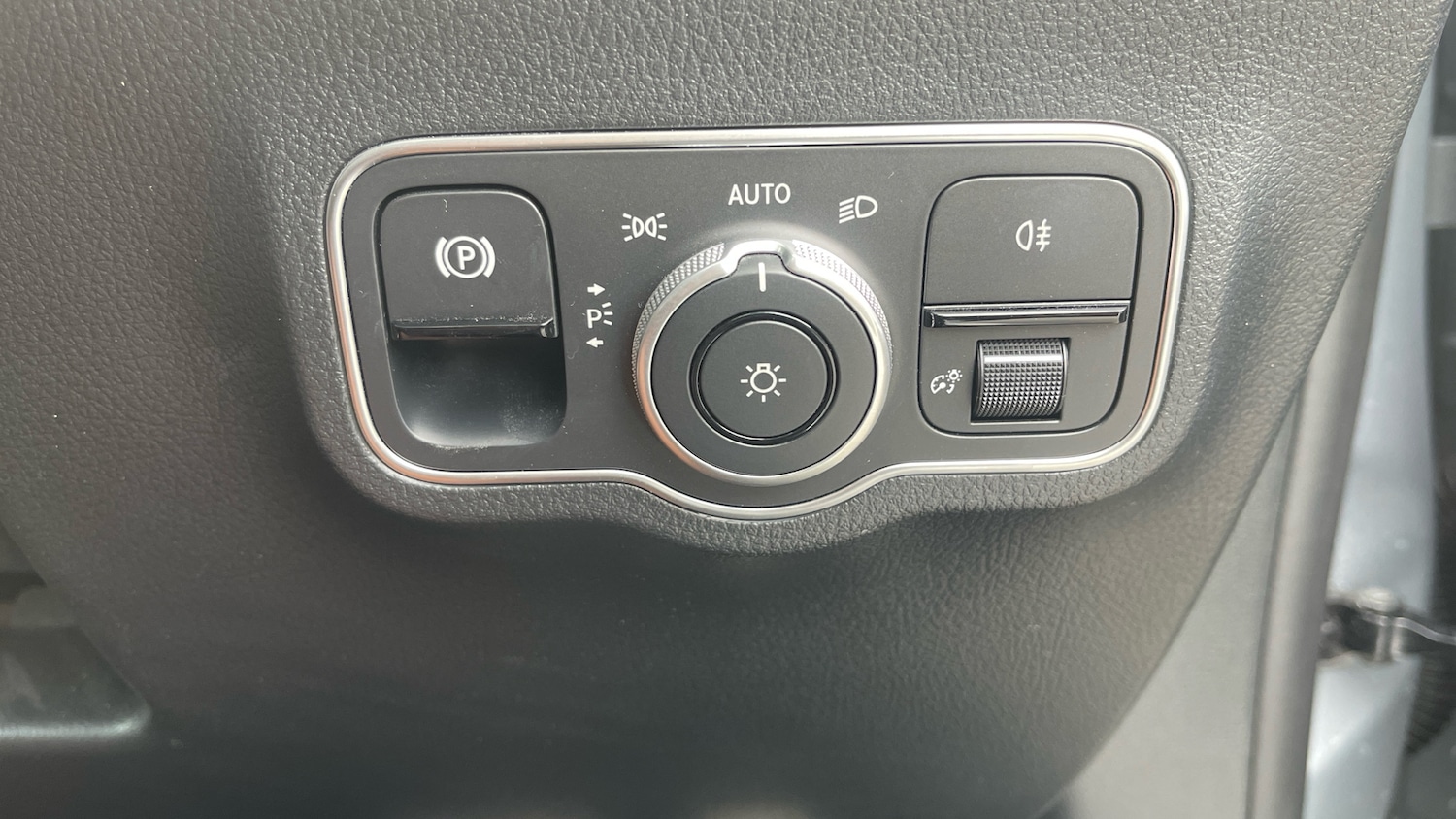 Used Mercedes-Benz GLA 2024 for sale - 76467916: Photo 37