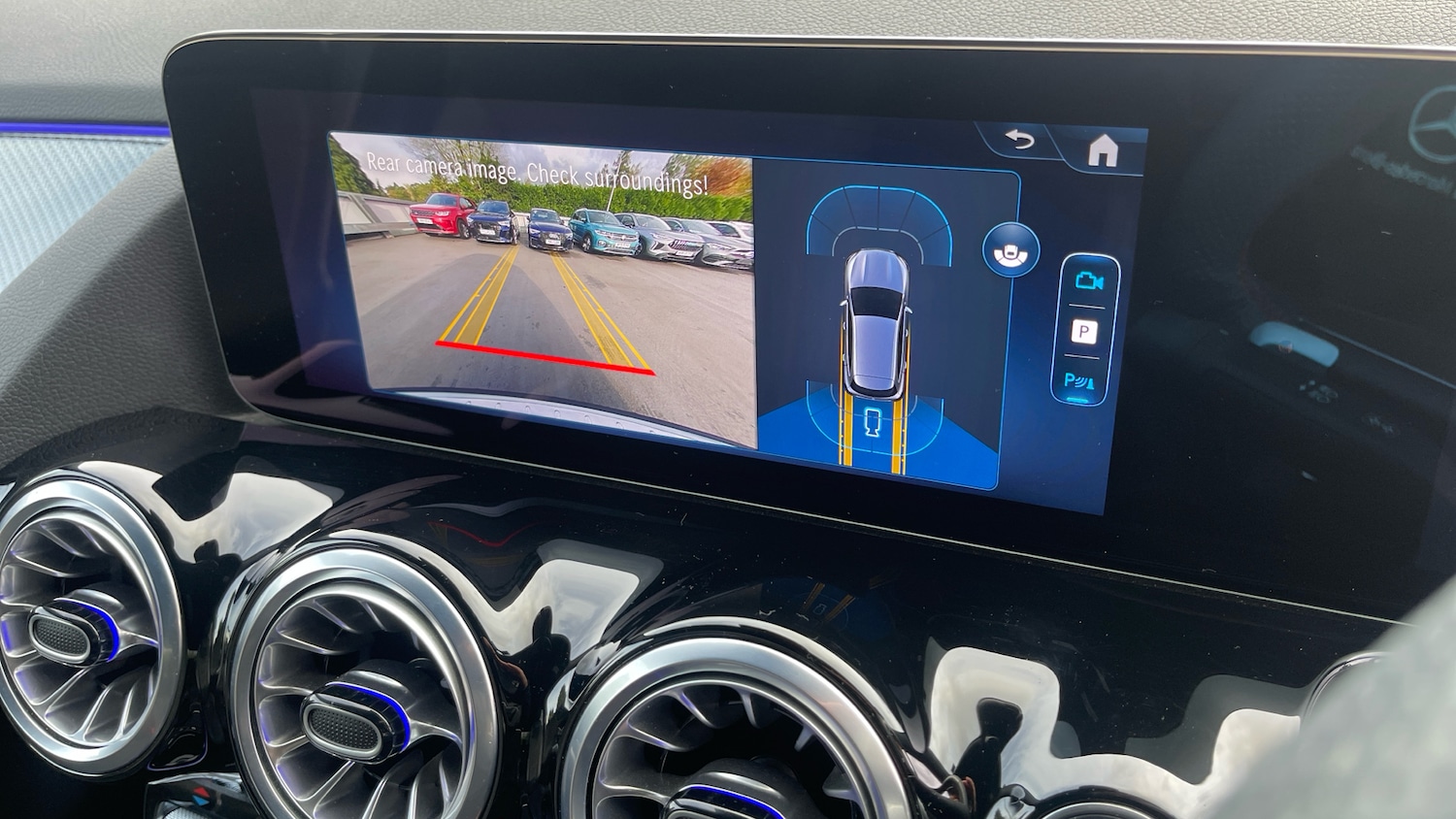 Used Mercedes-Benz GLA 2024 for sale - 76467916: Photo 45