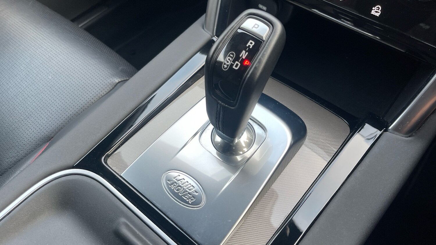 Used Land Rover Discovery Sport 2020 for sale - 76564914: Photo 37