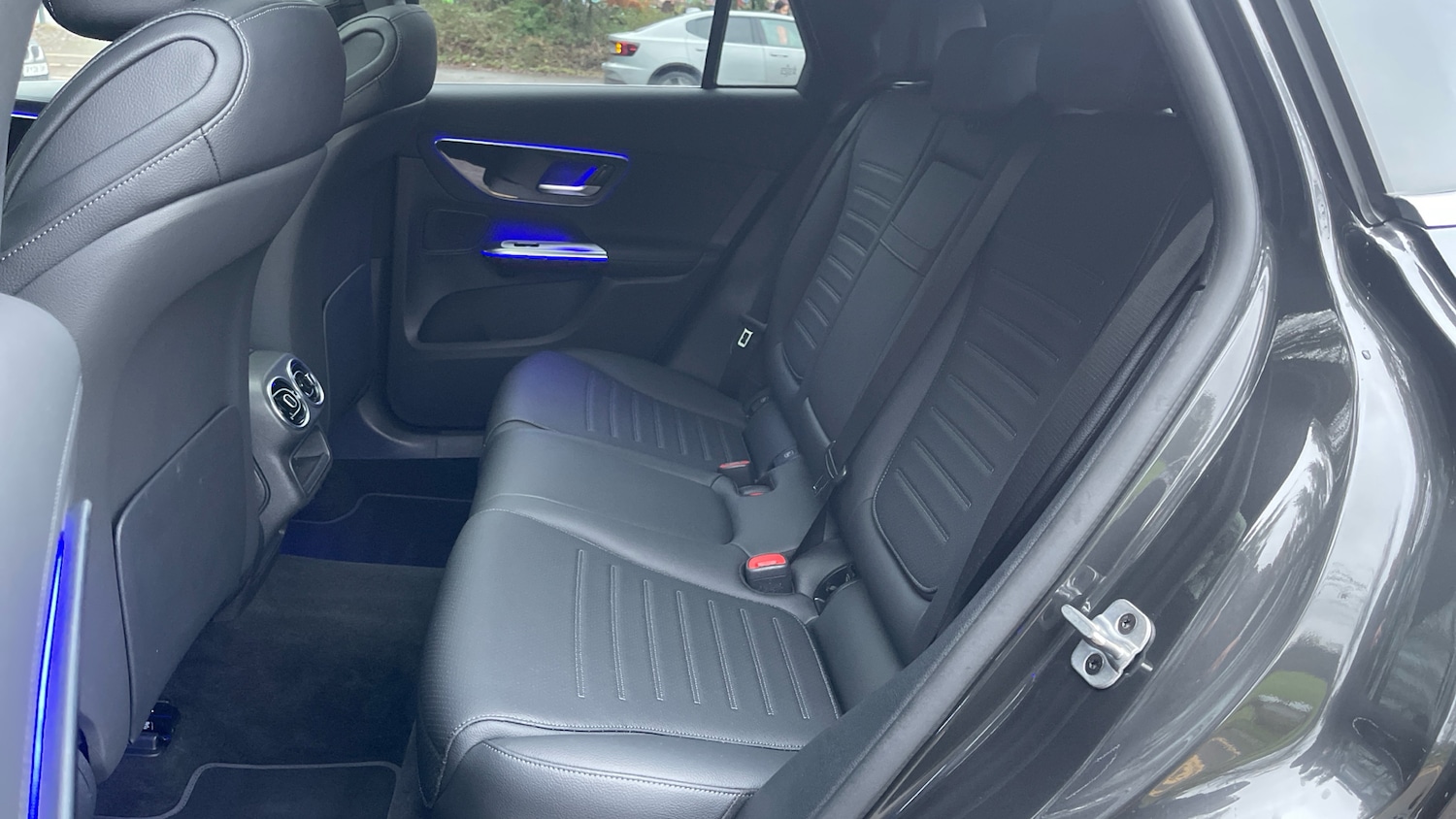 Used Mercedes-Benz GLC 2025 for sale - 77342533: Photo 16