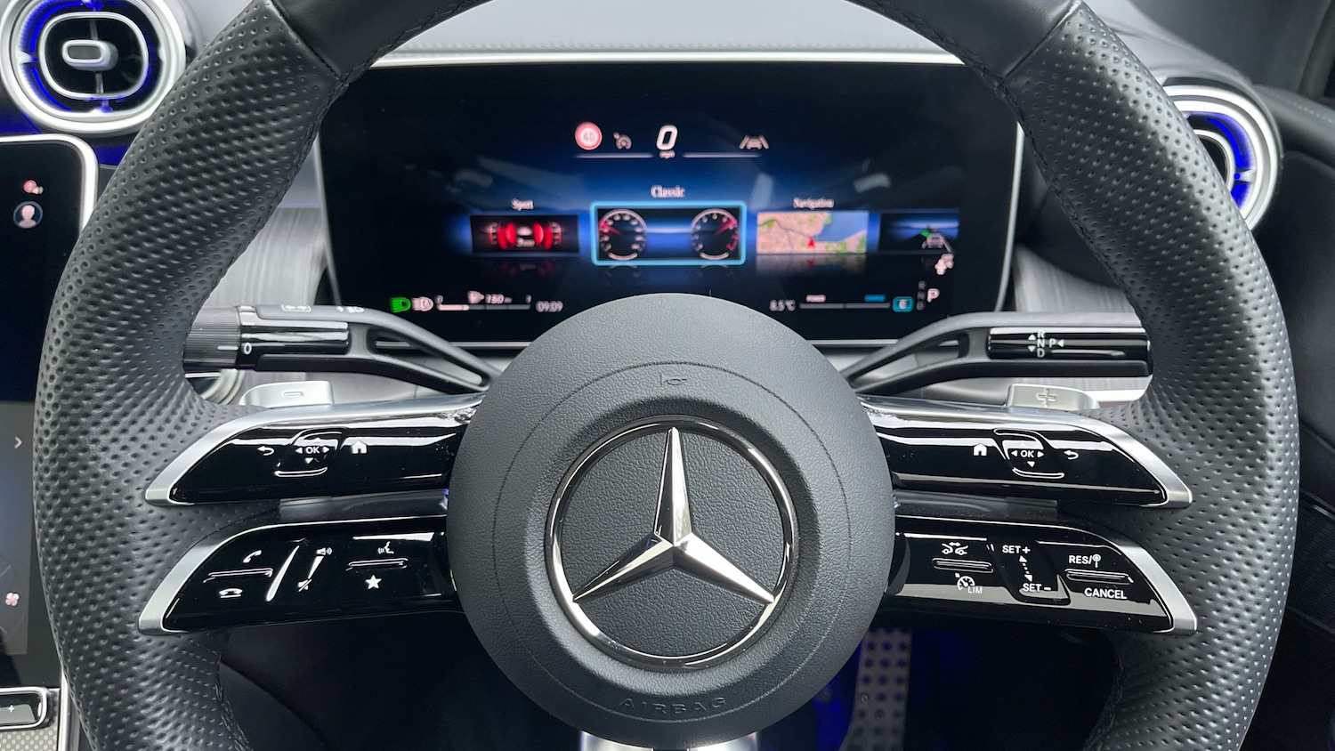 Used Mercedes-Benz GLC 2025 for sale - 77342533: Photo 41