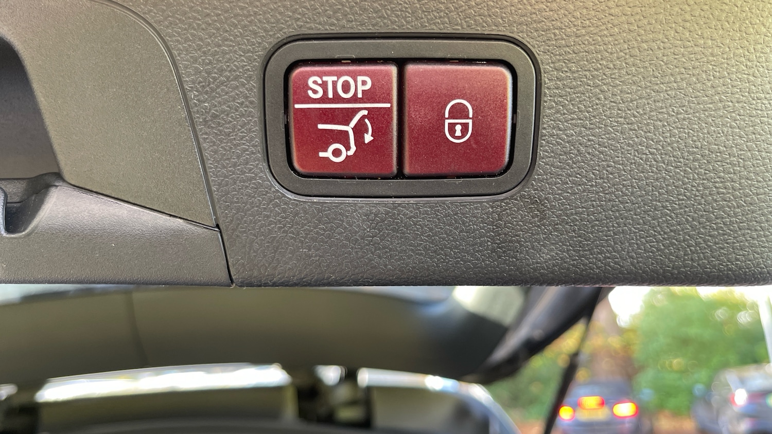 Used Mercedes-Benz GLC 2019 for sale - 76578077: Photo 30