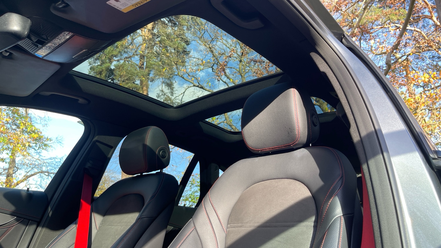 Used Mercedes-Benz GLC 2019 for sale - 76578077: Photo 35