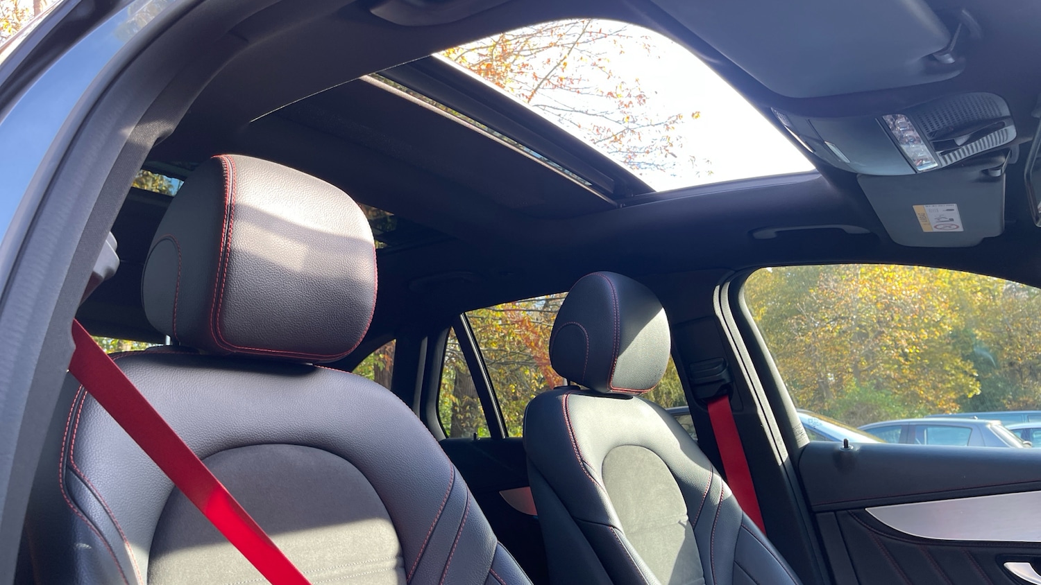 Used Mercedes-Benz GLC 2019 for sale - 76578077: Photo 36