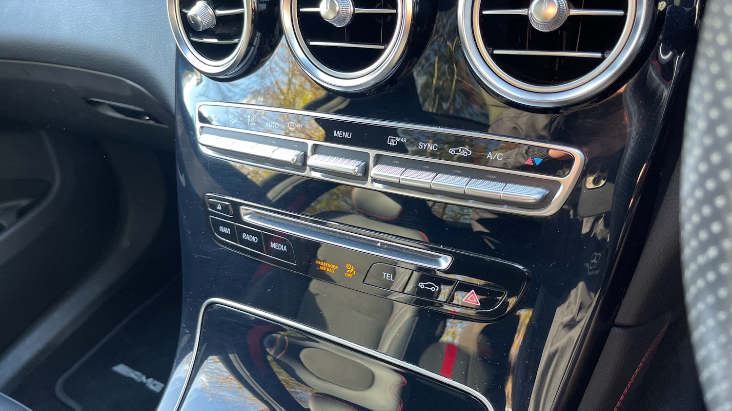 Used Mercedes-Benz GLC 2019 for sale - 76578077: Photo 40