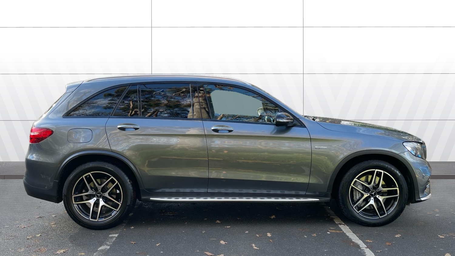 Used Mercedes-Benz GLC 2019 for sale - 76578077: Photo 5