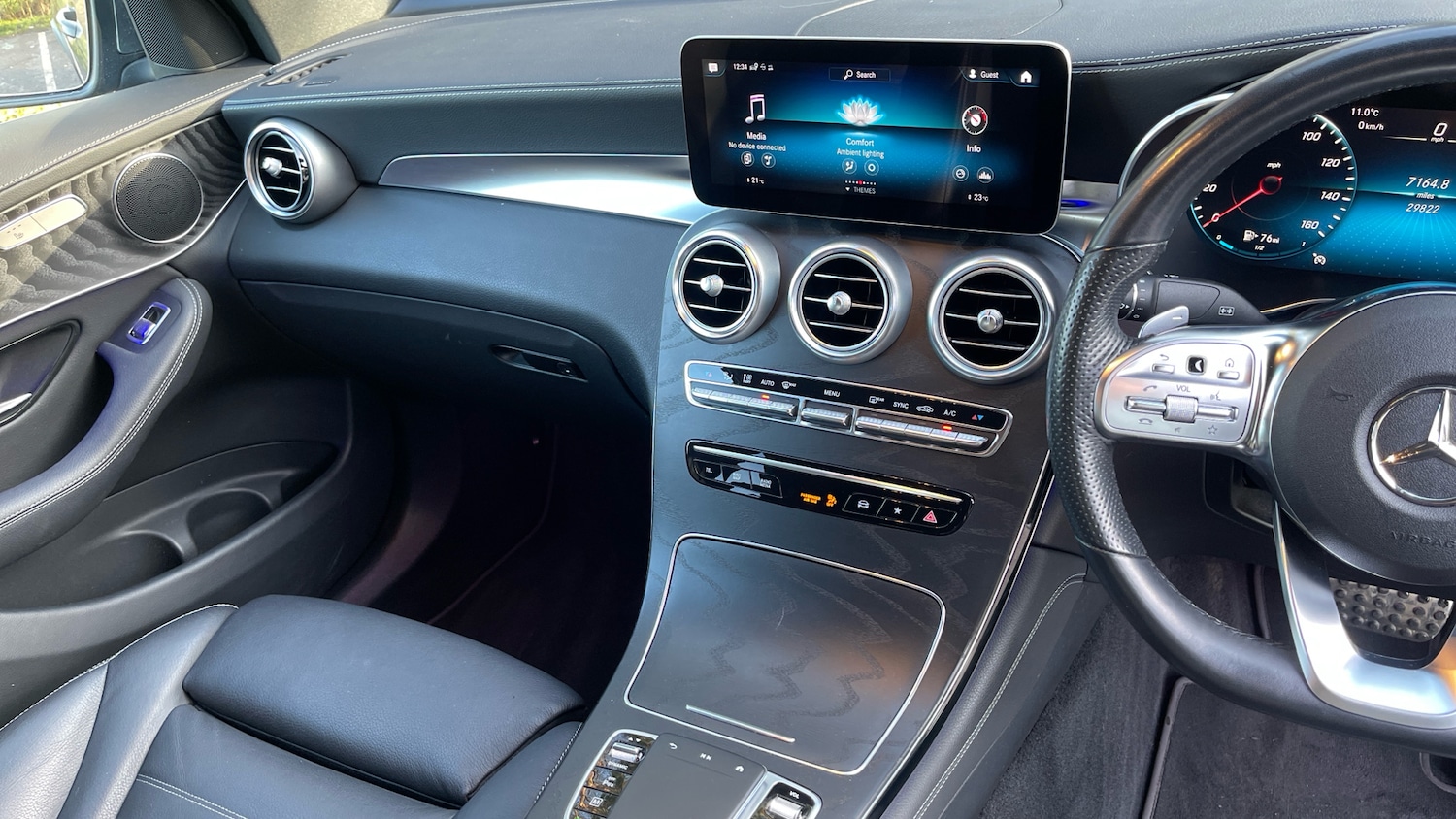 Used Mercedes-Benz GLC 2021 for sale - 77210925: Photo 14