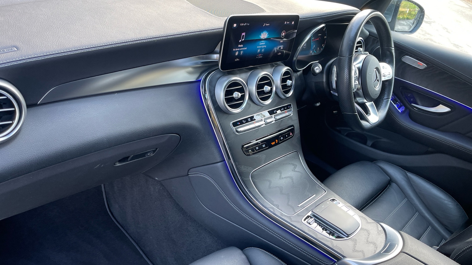 Used Mercedes-Benz GLC 2021 for sale - 77210925: Photo 34