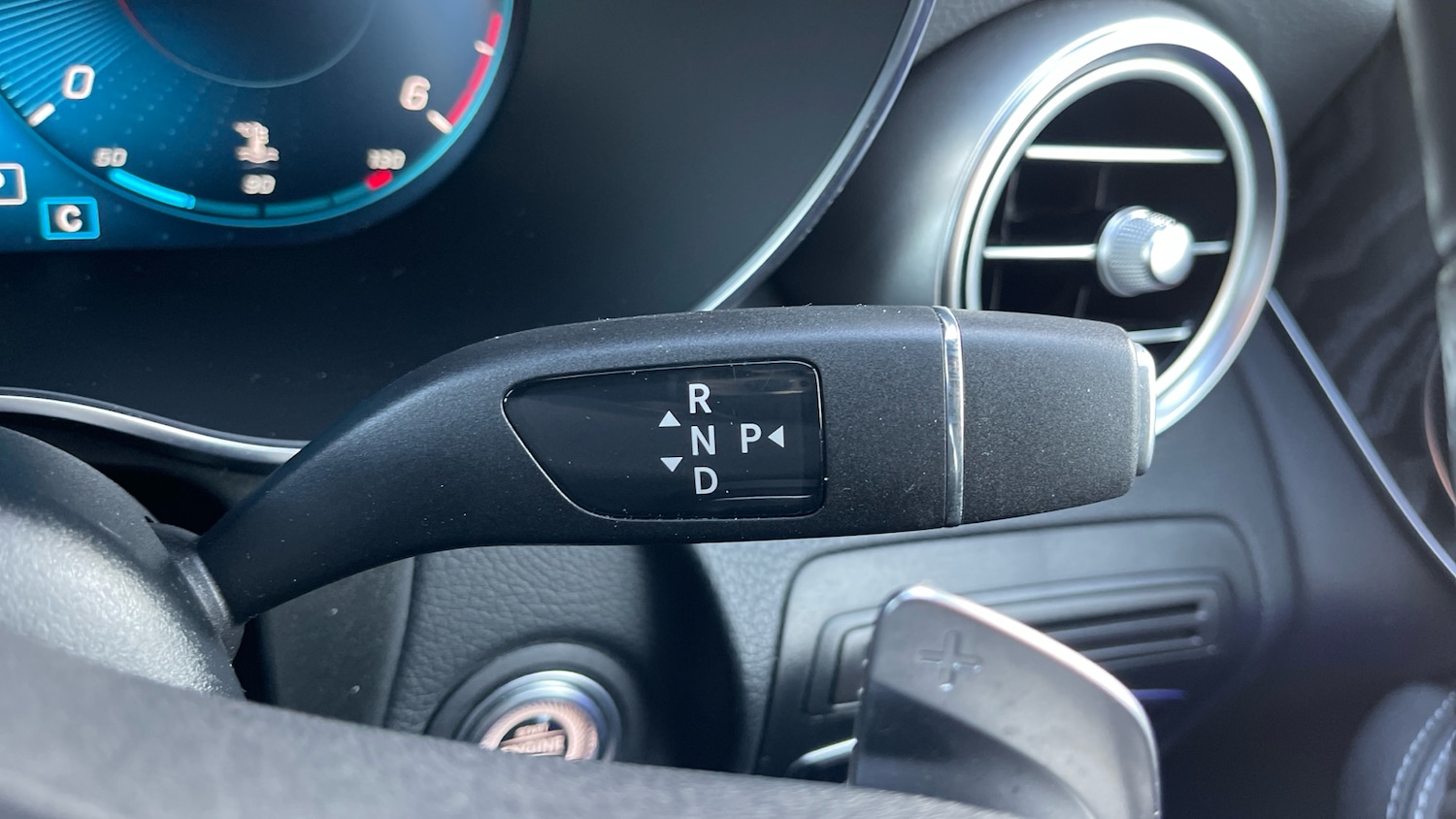 Used Mercedes-Benz GLC 2021 for sale - 77210925: Photo 40