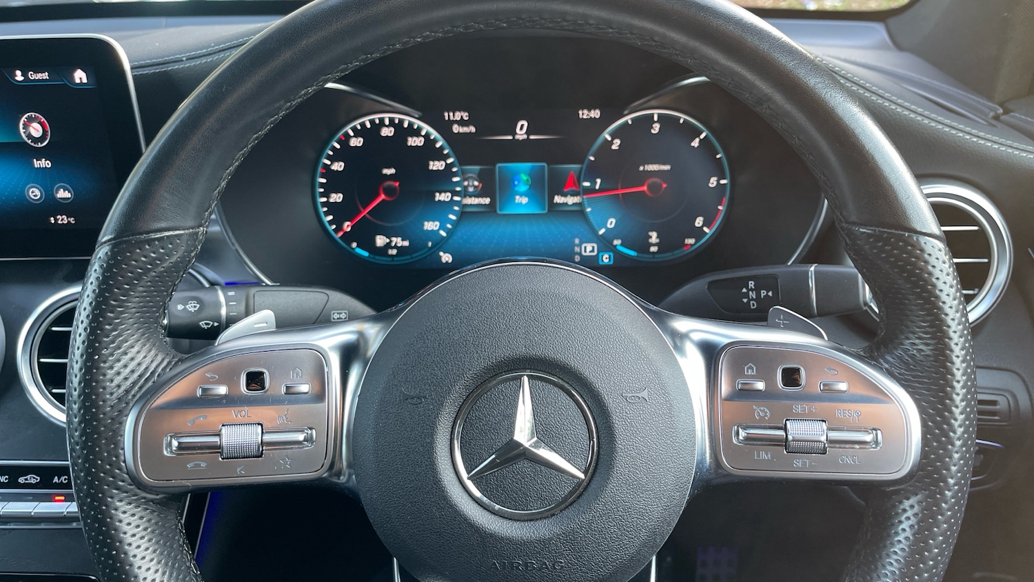 Used Mercedes-Benz GLC 2021 for sale - 77210925: Photo 41