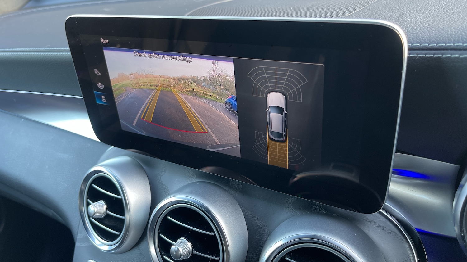 Used Mercedes-Benz GLC 2021 for sale - 77210925: Photo 45