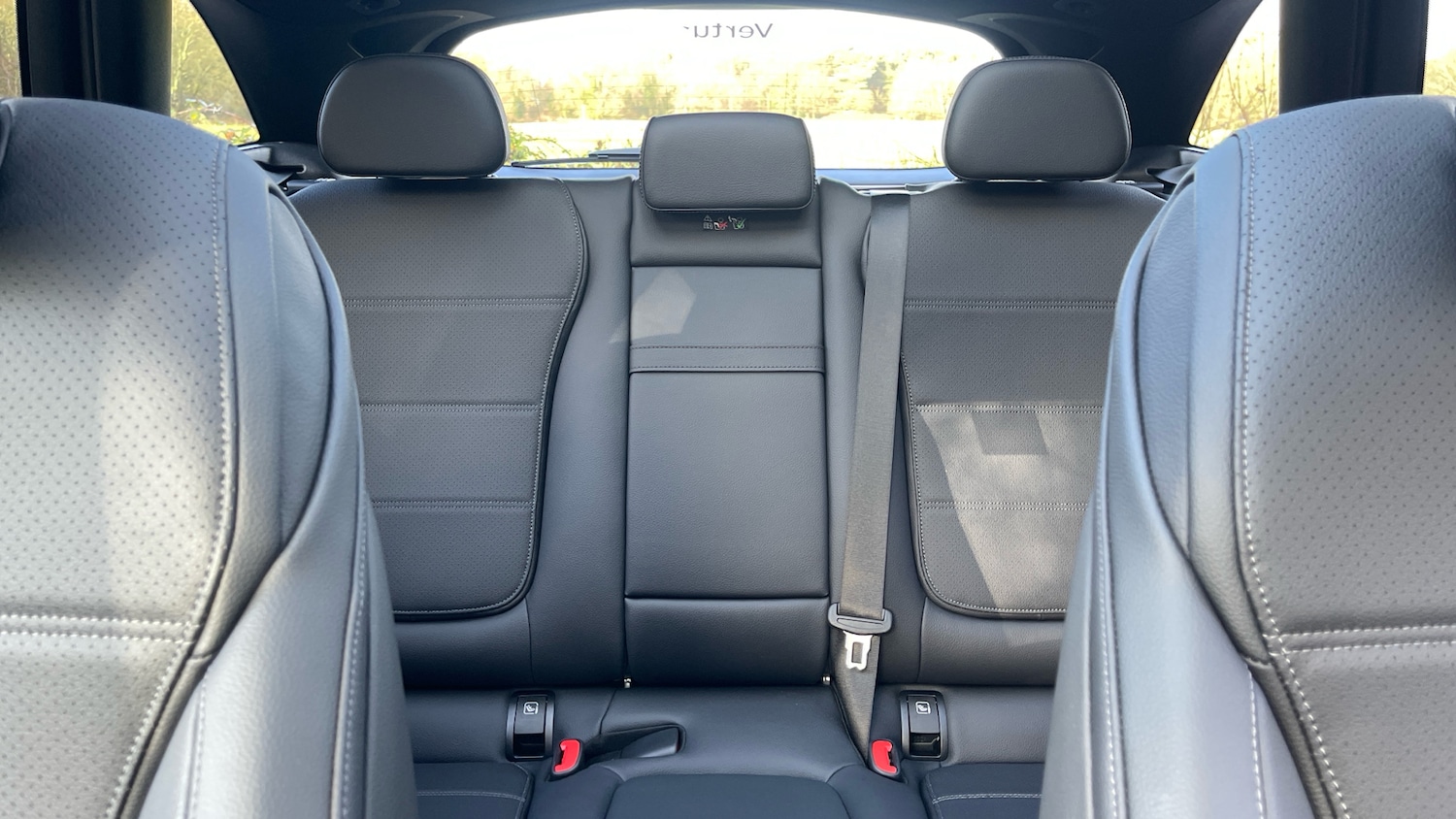 Used Mercedes-Benz GLC 2025 for sale - 77403750: Photo 15