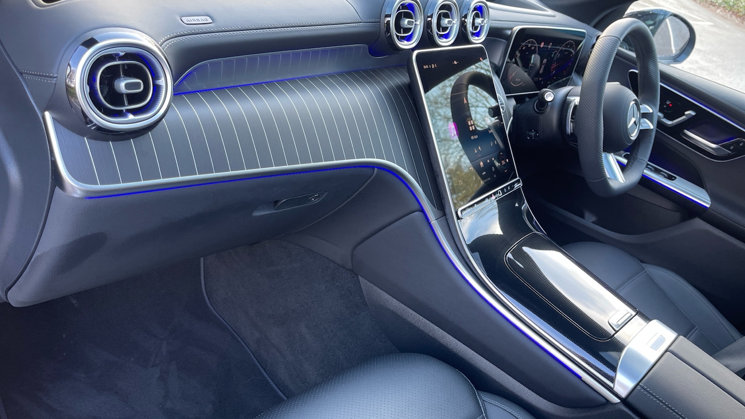 Used Mercedes-Benz GLC 2025 for sale - 77403750: Photo 33