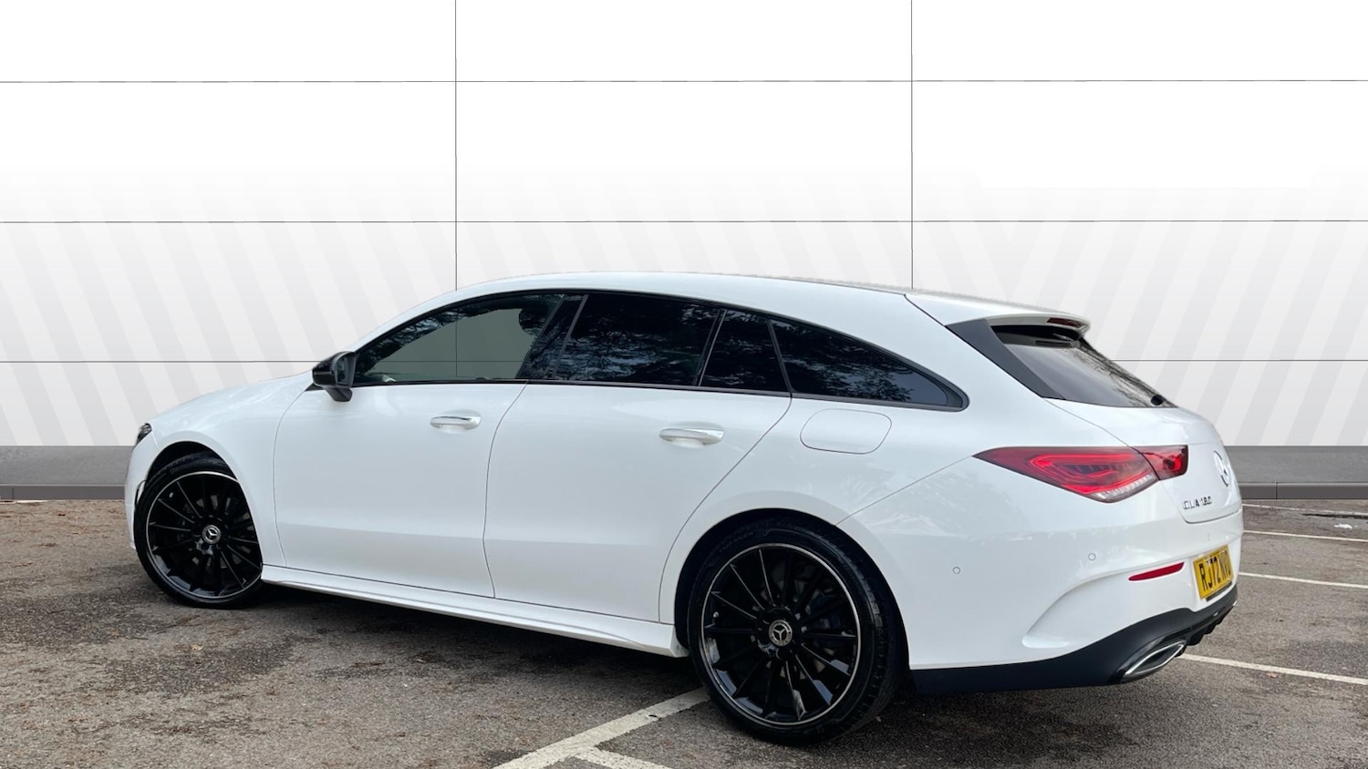 Used Mercedes-Benz CLA 2022 for sale - 76681602: Photo 2