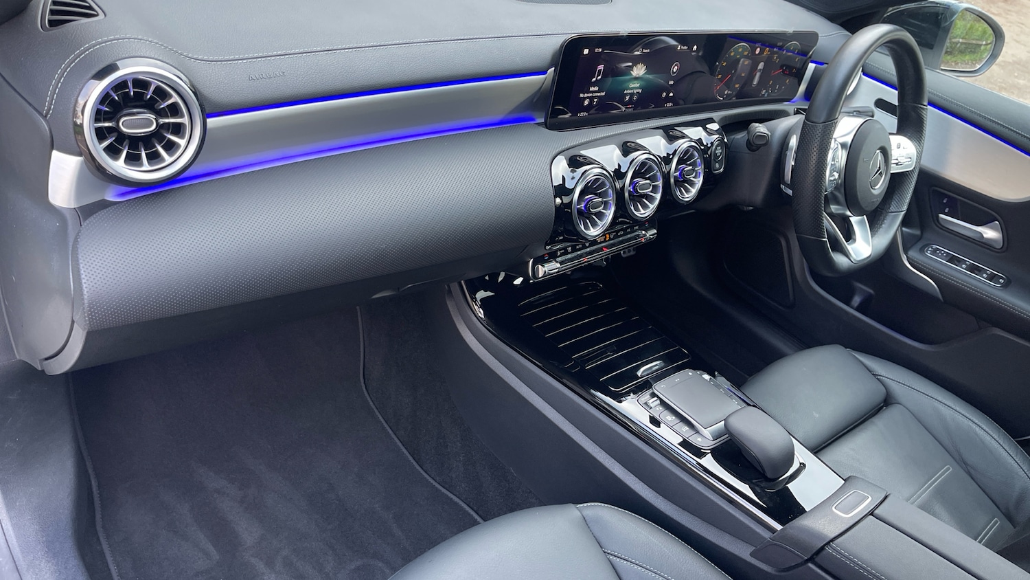 Used Mercedes-Benz CLA 2022 for sale - 76681602: Photo 31