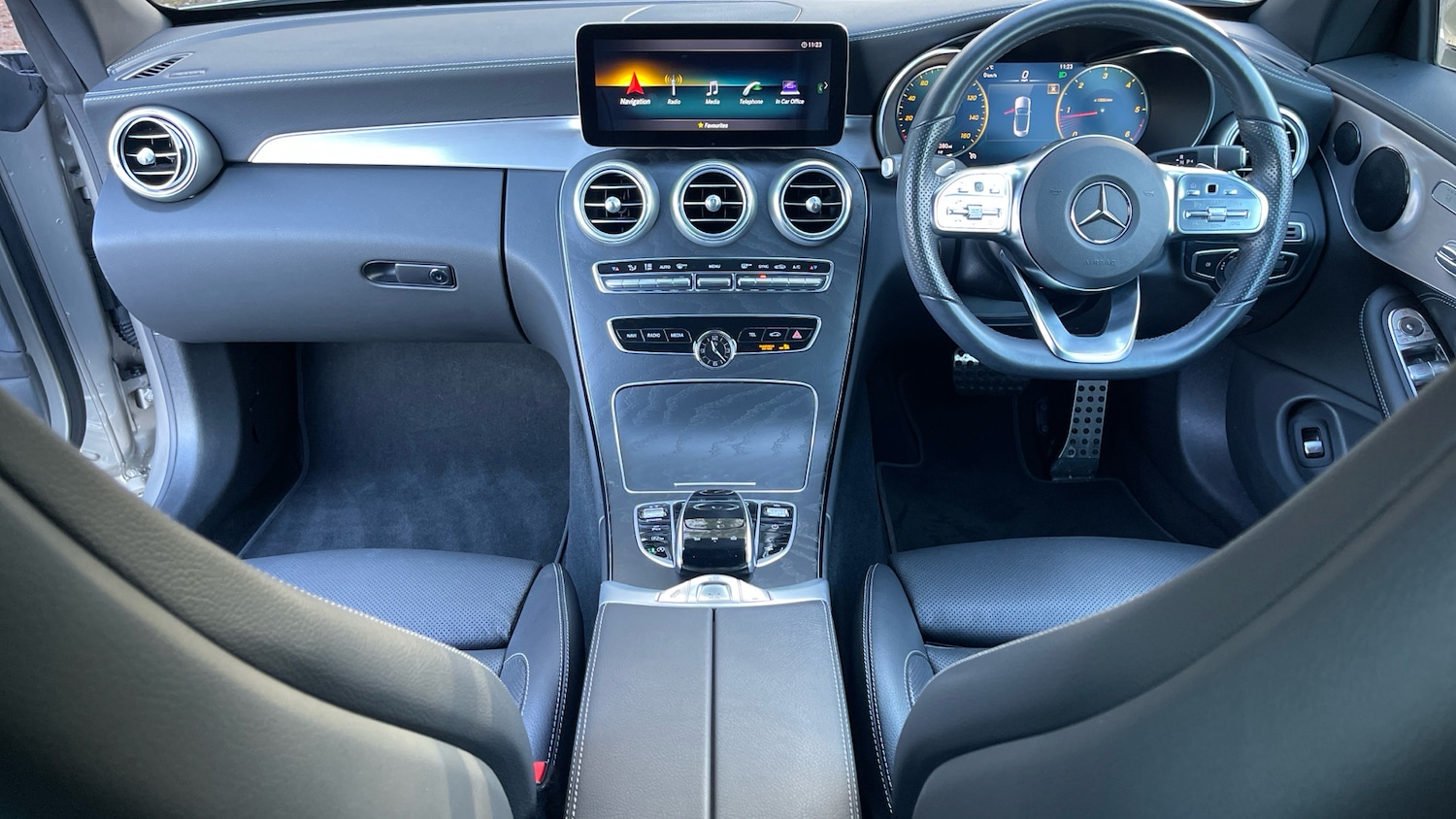 Used Mercedes-Benz C Class 2022 for sale - 77112839: Photo 10