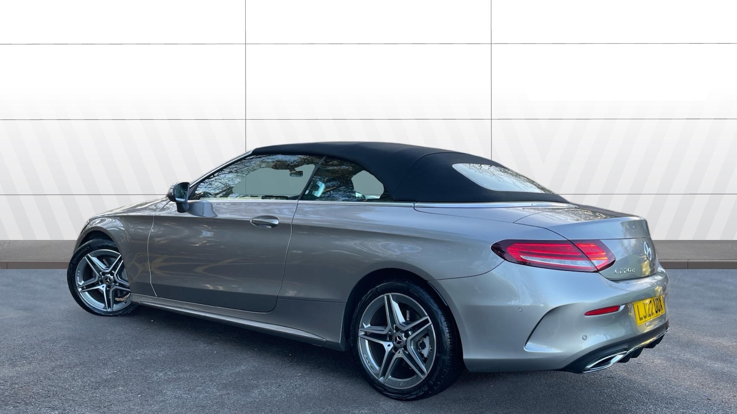 Used Mercedes-Benz C Class 2022 for sale - 77112839: Photo 2