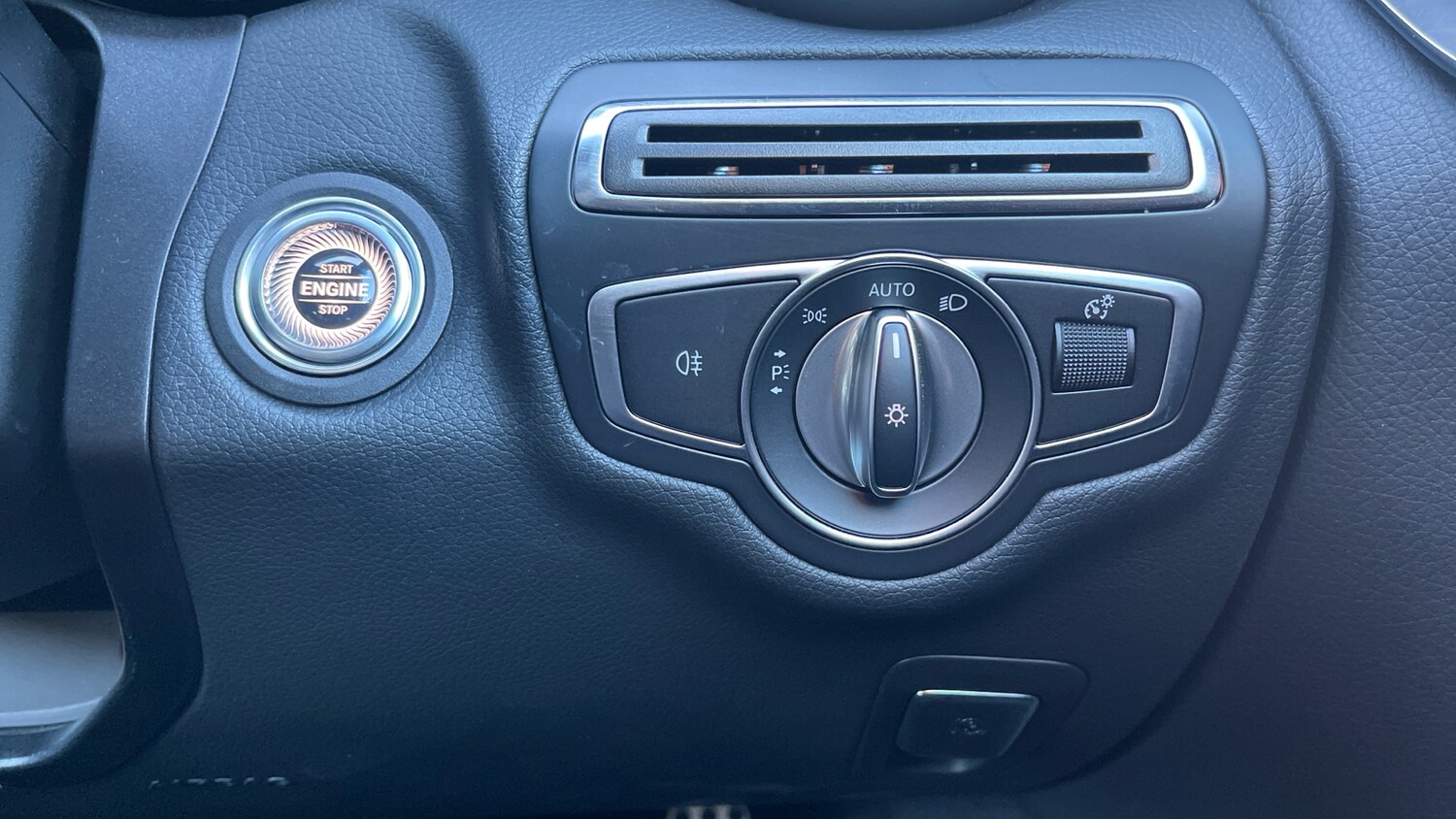 Used Mercedes-Benz C Class 2022 for sale - 77112839: Photo 37