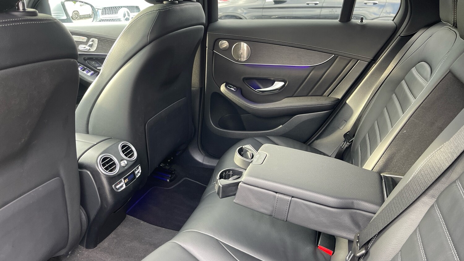 Used Mercedes-Benz GLC 2023 for sale - 76649531: Photo 31