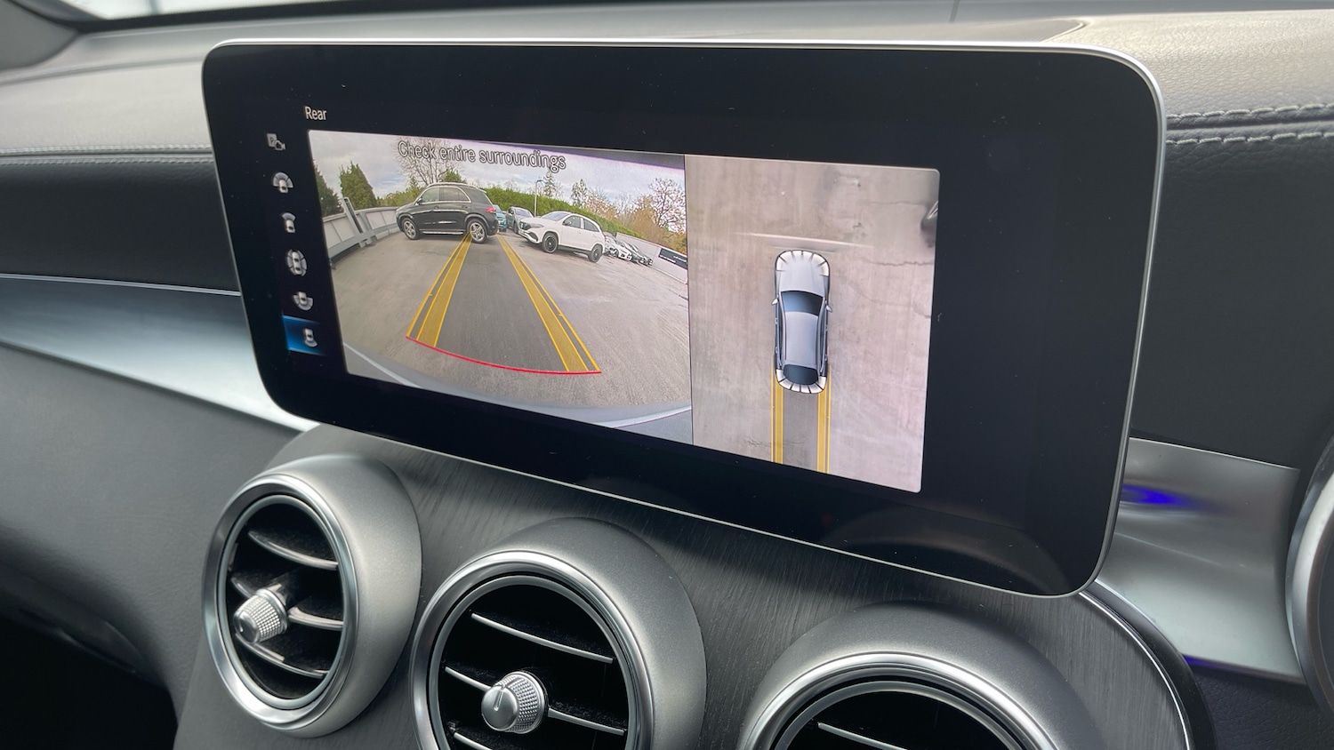 Used Mercedes-Benz GLC 2023 for sale - 76649531: Photo 45