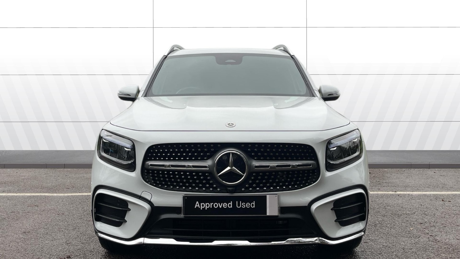 Used Mercedes-Benz GLB 2024 for sale - 76971835: Photo 3