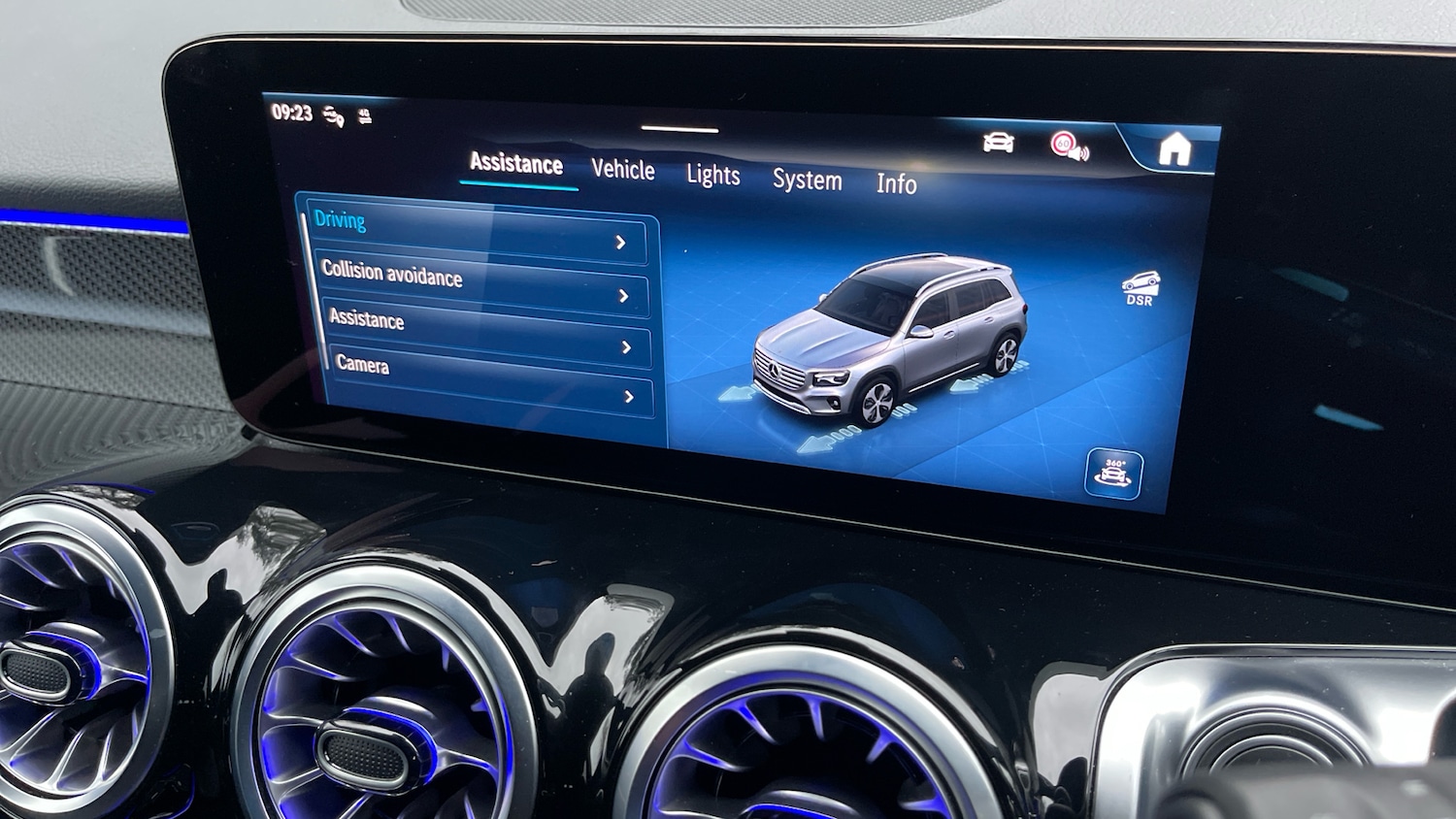 Used Mercedes-Benz GLB 2024 for sale - 76971835: Photo 42