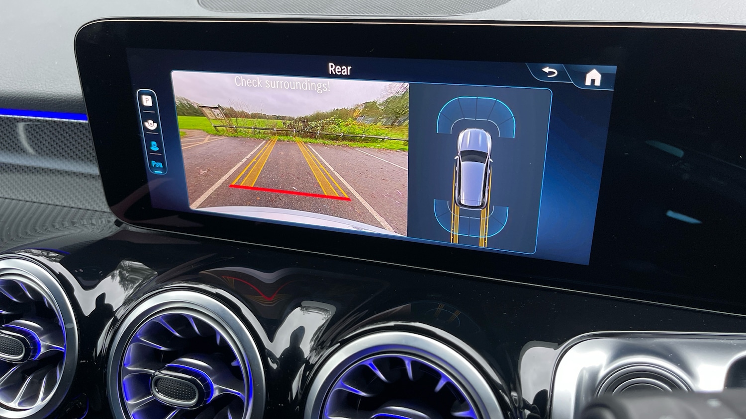 Used Mercedes-Benz GLB 2024 for sale - 76971835: Photo 45