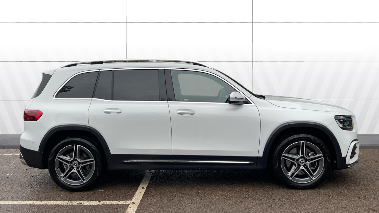 Used Mercedes-Benz GLB 2024 for sale - 76971835: Photo 5