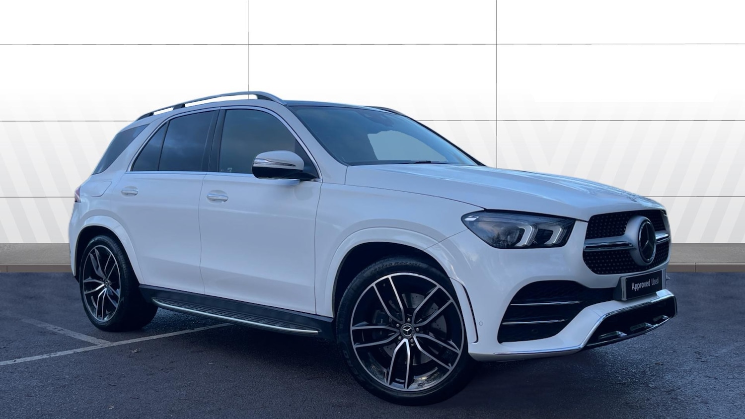 Used Mercedes-Benz GLE 2023 for sale - 77000939: Photo 1