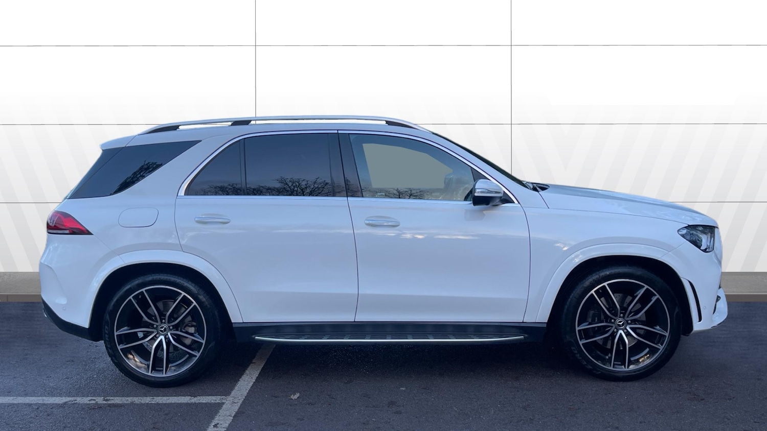 Used Mercedes-Benz GLE 2023 for sale - 77000939: Photo 5