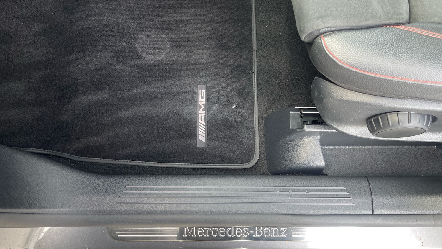 Used Mercedes-Benz GLA 2021 for sale - 76467936: Photo 32
