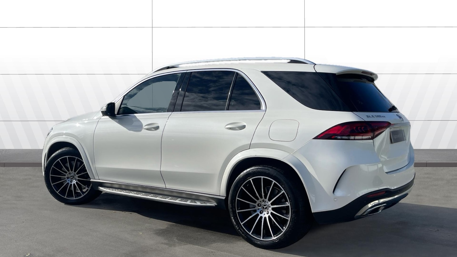 Used Mercedes-Benz GLE 2022 for sale - 76554127: Photo 2