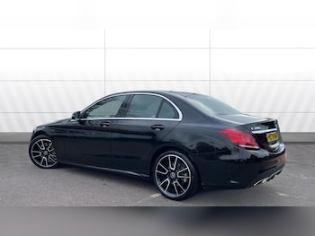 Used Mercedes-Benz C Class 2019 for sale - 77847618: Photo