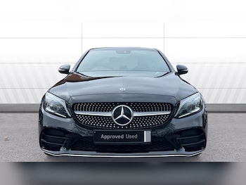 Used Mercedes-Benz C Class 2019 for sale - 77847618: Photo