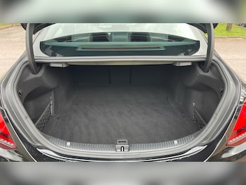 Used Mercedes-Benz C Class 2019 for sale - 77847618: Photo