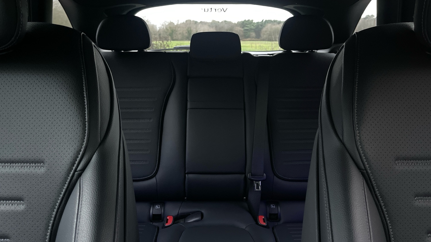 Used Mercedes-Benz GLC 2024 for sale - 77000940: Photo 15