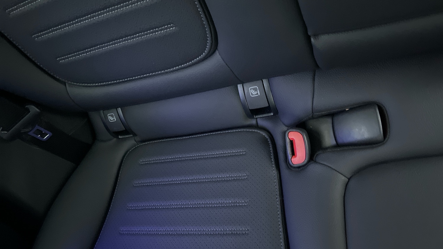 Used Mercedes-Benz GLC 2024 for sale - 77000940: Photo 17