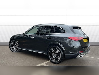 Used Mercedes-Benz GLC 2024 for sale - 77000940: Photo