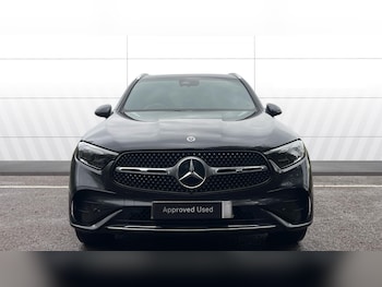 Used Mercedes-Benz GLC 2024 for sale - 77000940: Photo