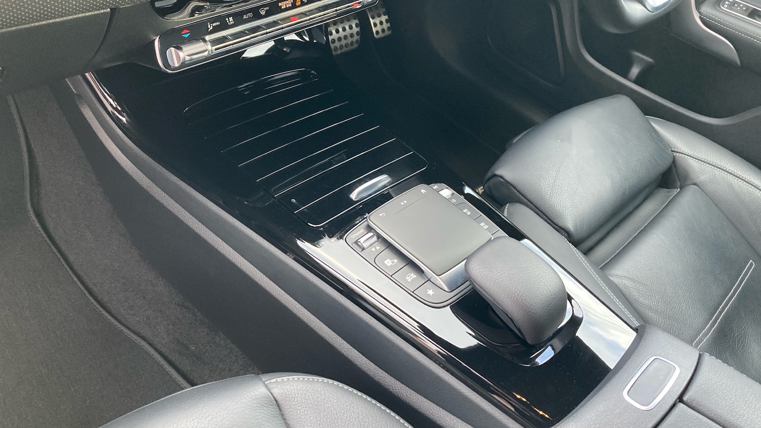 Used Mercedes-Benz CLA 2022 for sale - 77932527: Photo 13