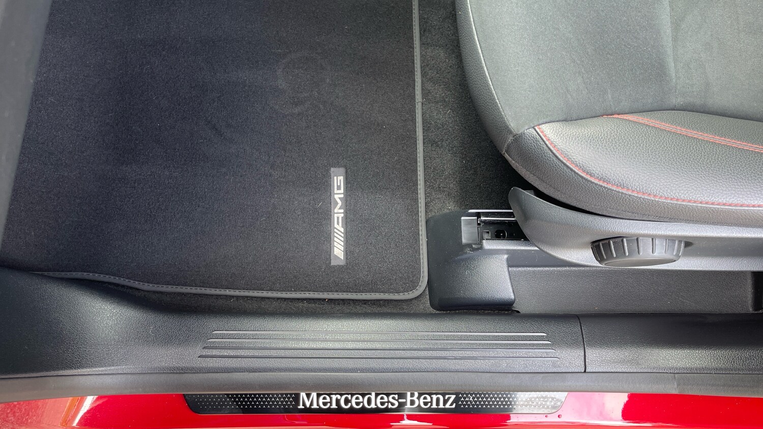 Used Mercedes-Benz GLA 2023 for sale - 77817896: Photo 32
